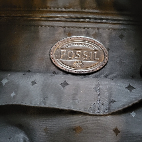 Fossil Hobo Handbag with removable crossbody strap - Picture 4 of 5